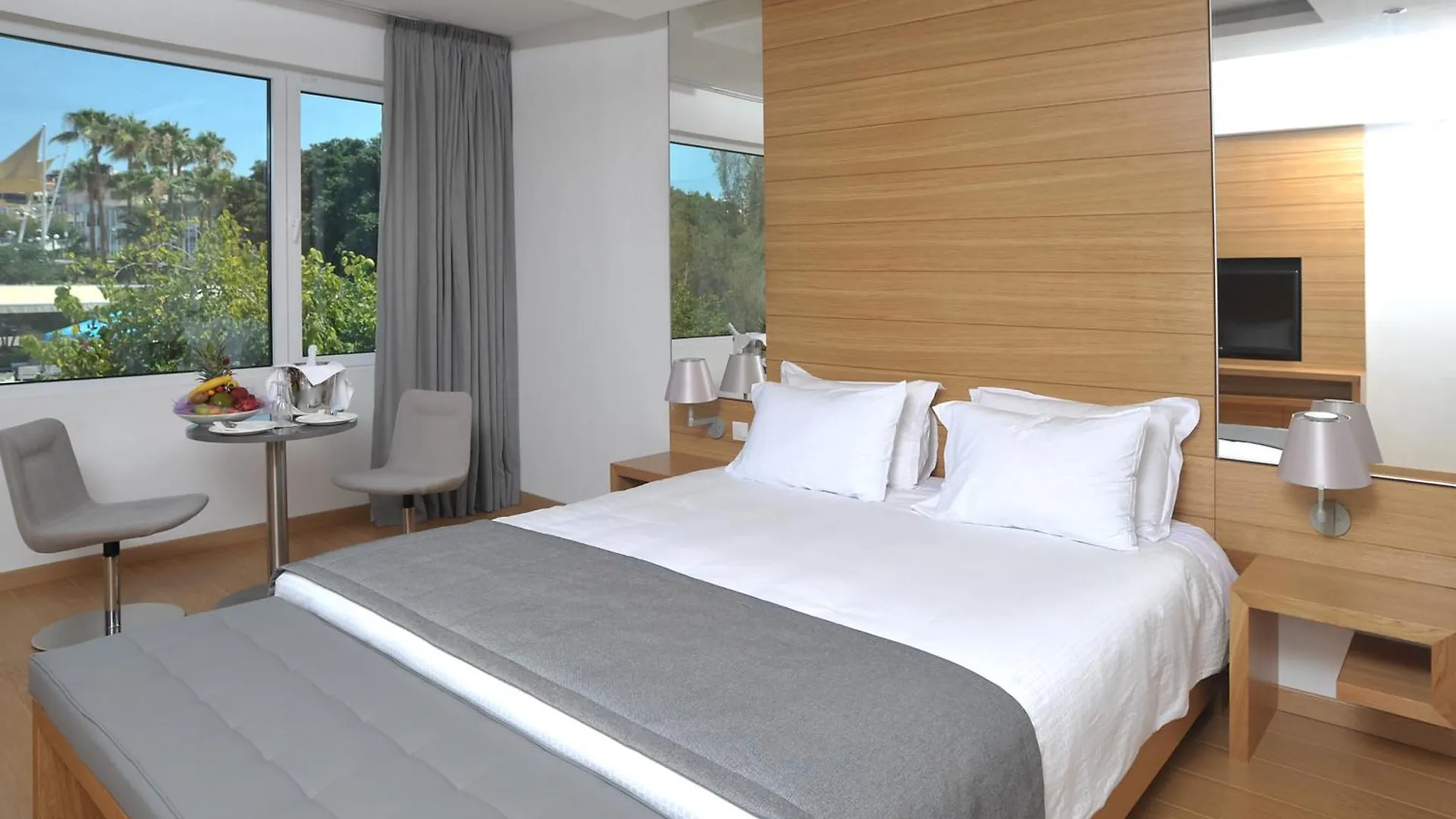 Napa Plaza Hotel (Adults Only) Ayía Nápa