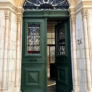 Le Mat Hostal Lárnaca