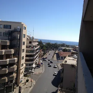 Appartement Francis Larnaca